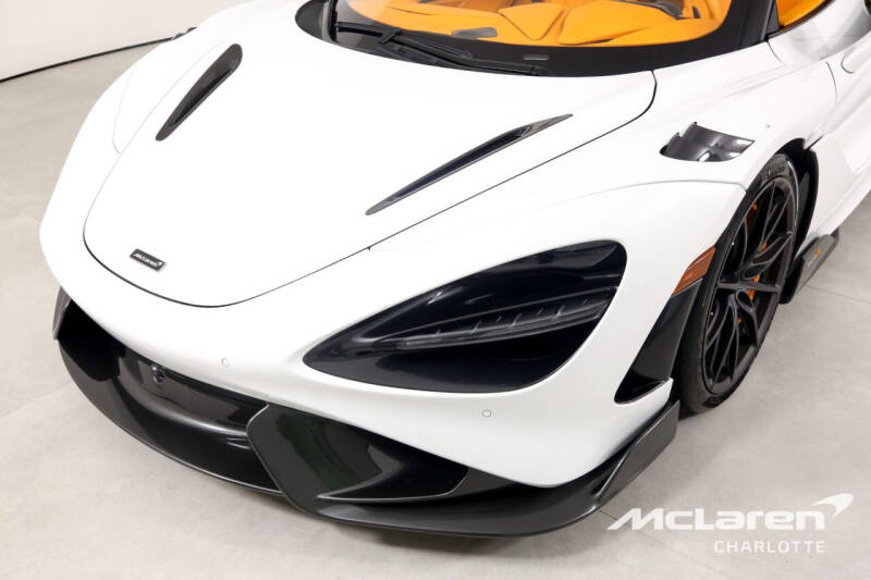 2022 McLaren 765LT Spider
