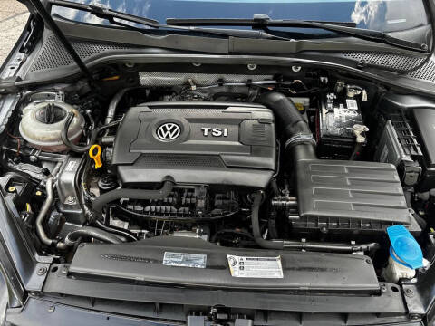 2017 Volkswagen Golf TSI S