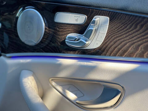 2019 Mercedes-Benz E-Class E 300