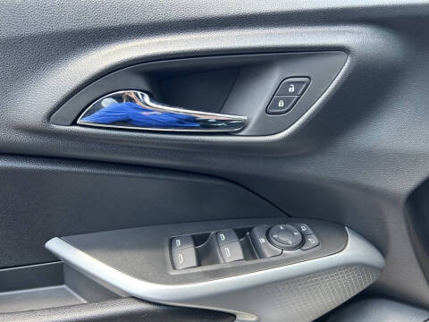 2025 Chevrolet Trax RS