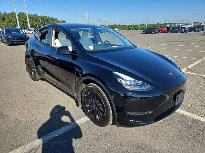 2023 Tesla Model Y Long Range