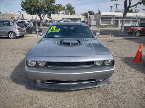 2014 Dodge Challenger R/T Shaker Package