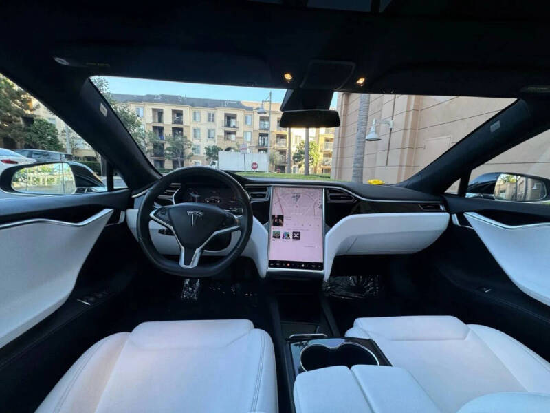 2017 Tesla Model S 75