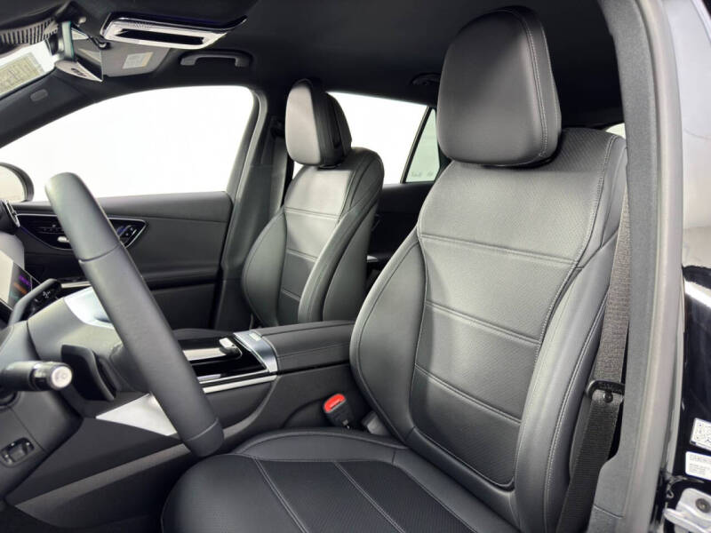 2025 Mercedes-Benz GLC GLC 300