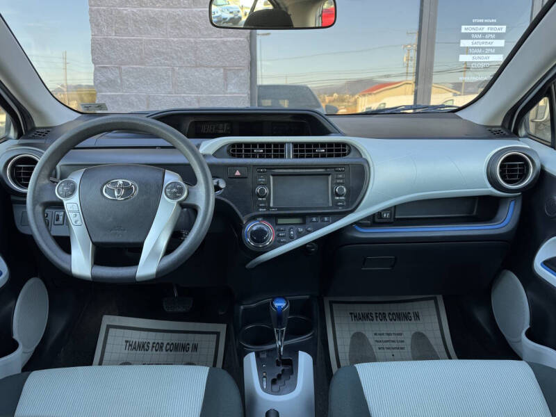2012 Toyota Prius c Three