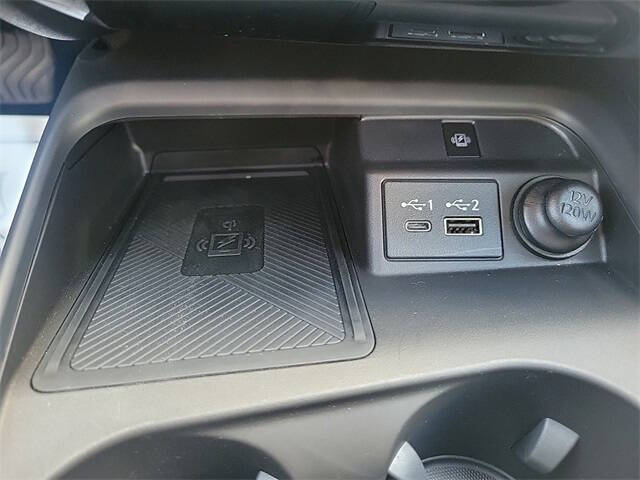 2025 Infiniti QX55 Essential