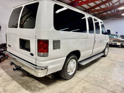 2007 Ford E-Series E-150 XLT