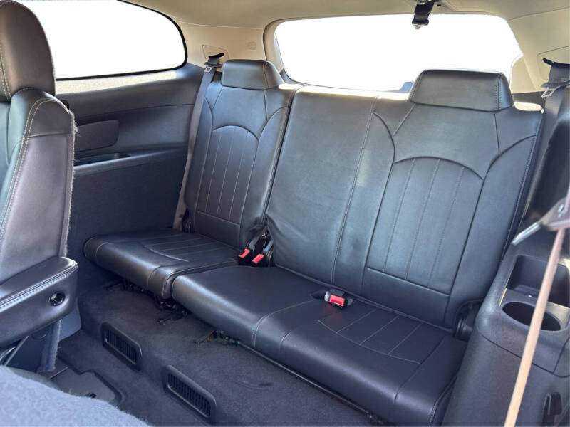 2017 Buick Enclave Leather