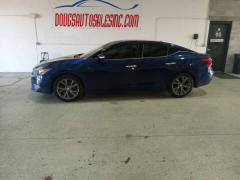 2017 Nissan Maxima for sale at DOUG'S AUTO SALES INC in Pleasant View TN