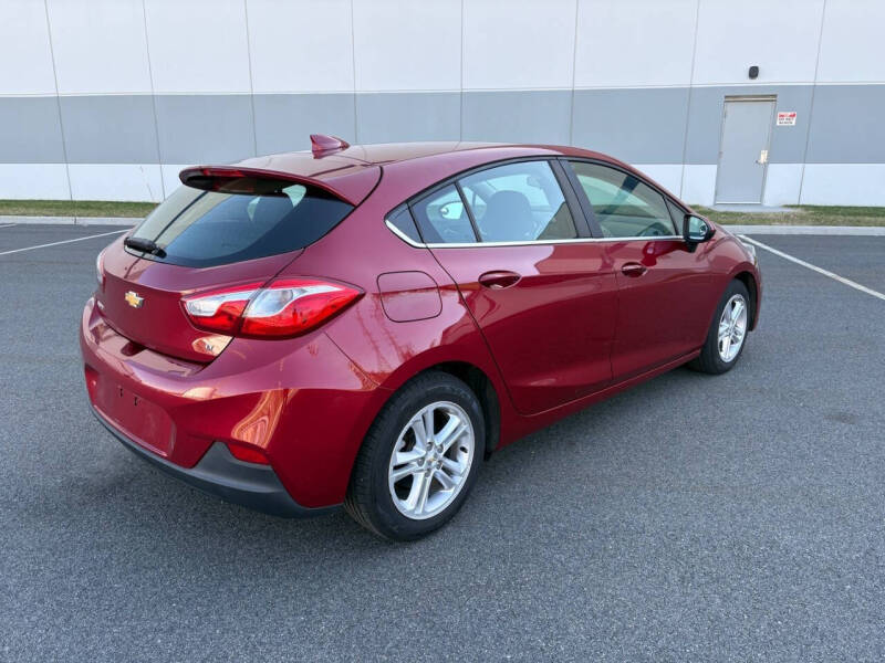 2017 Chevrolet Cruze LT Auto