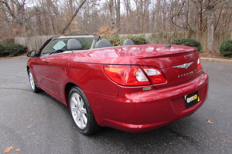 2008 Chrysler Sebring Touring photo 3