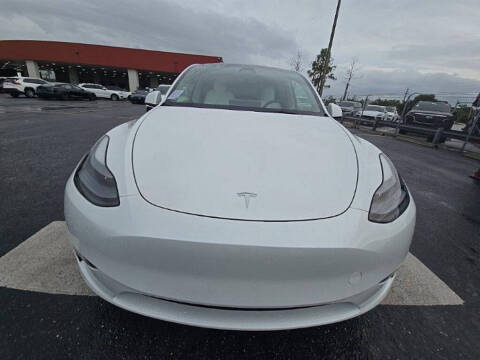 2023 Tesla Model Y Performance
