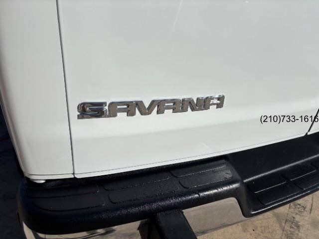 2024 GMC Savana 2500