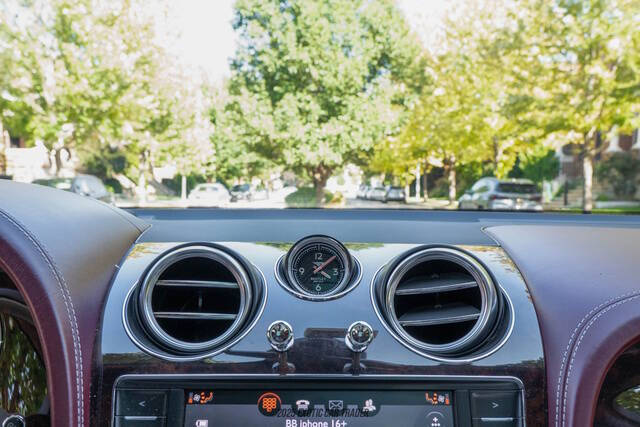 2019 Bentley Bentayga V8