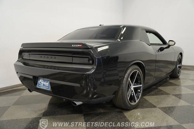 2010 Dodge Challenger SRT8