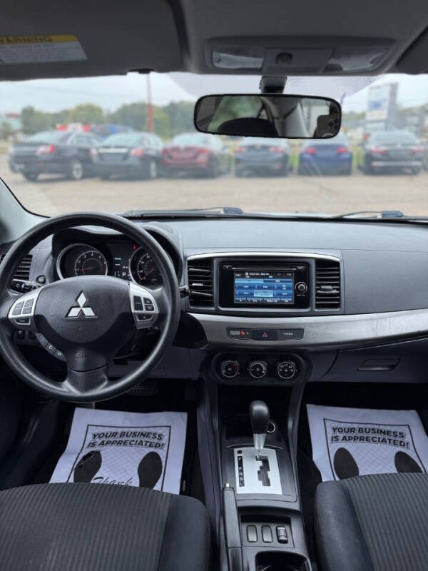 2015 Mitsubishi Lancer SE