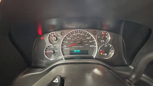 2025 Chevrolet Express 2500