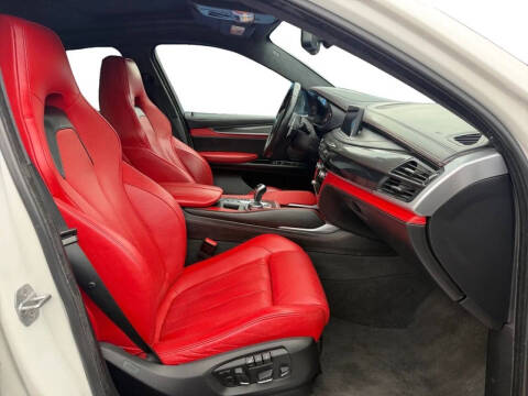 2016 BMW X6 M
