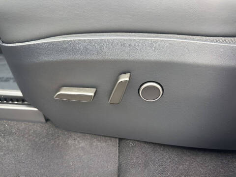 2024 Tesla Model Y Performance