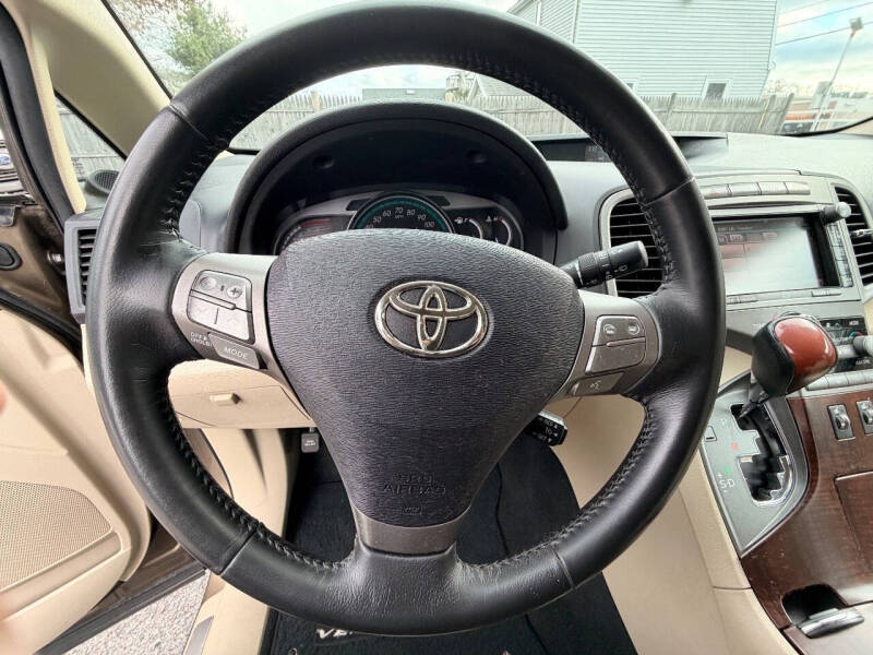 2011 Toyota Venza AWD V6