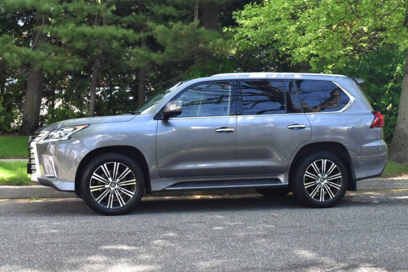 2018 Lexus LX 570