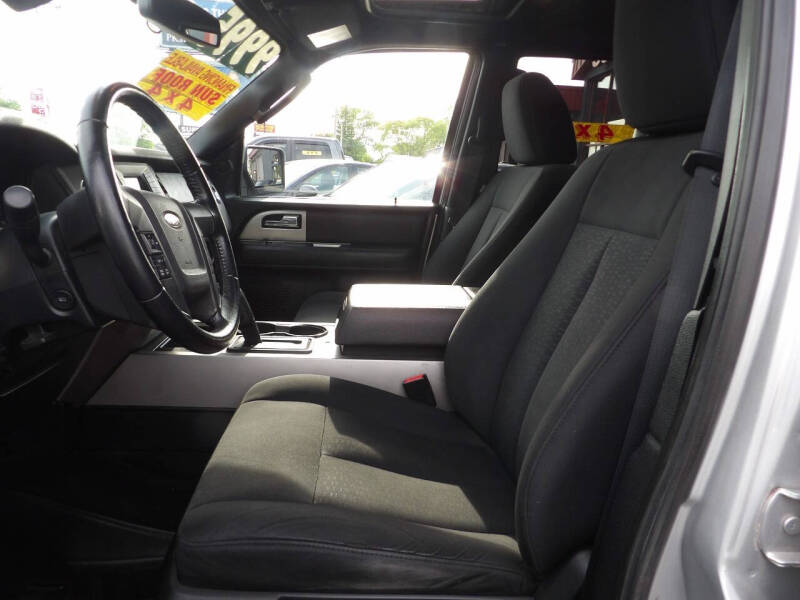 2017 Ford Expedition EL XLT