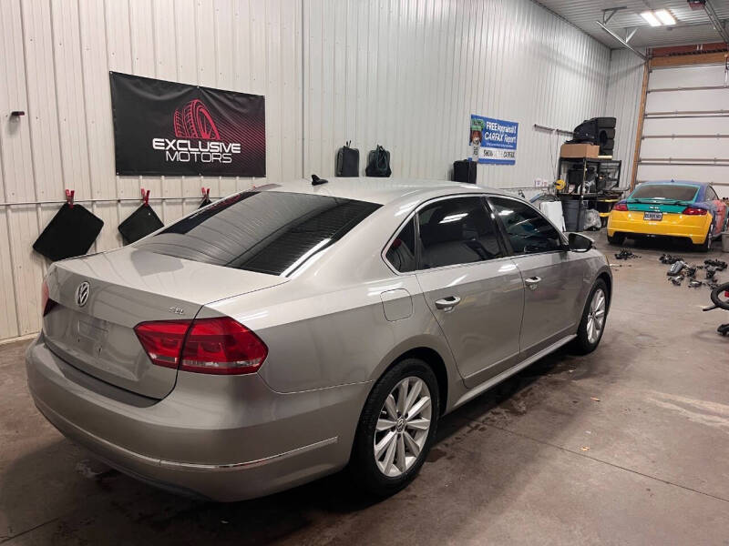 2012 Volkswagen Passat SEL PZEV