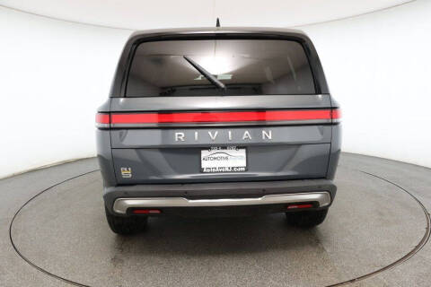 2022 Rivian R1S Launch Edition