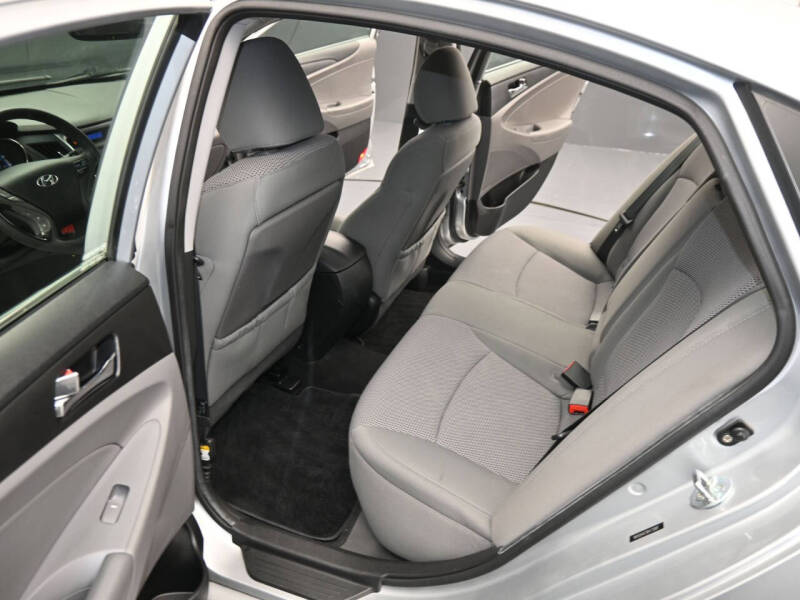 2011 Hyundai Sonata GLS