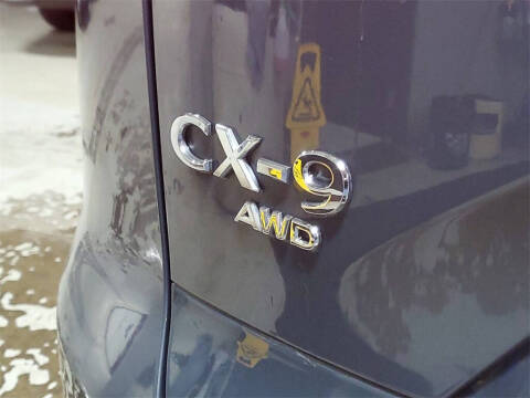 2023 Mazda CX-9 Carbon Edition