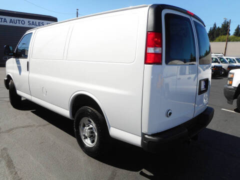 2016 Chevrolet Express 2500
