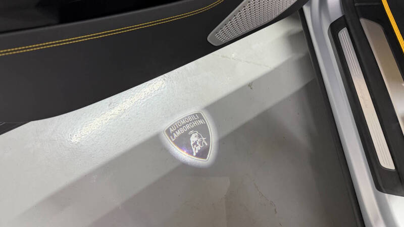 2022 Lamborghini Urus