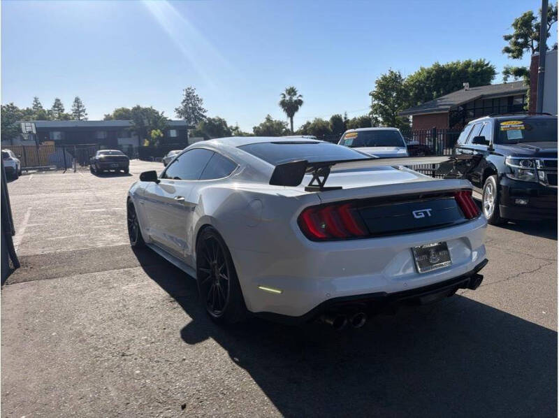 2018 Ford Mustang