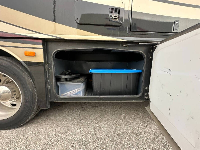 2015 Fleetwood RV Excursion 35B