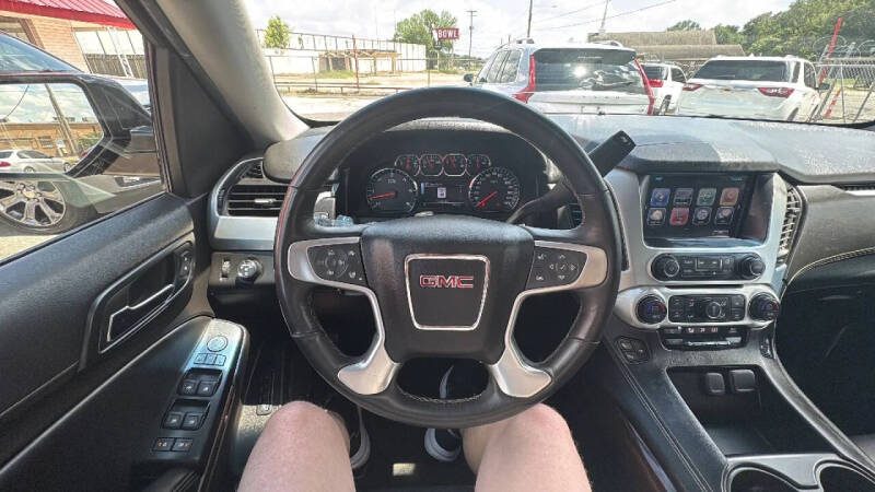 2017 GMC Yukon SLT