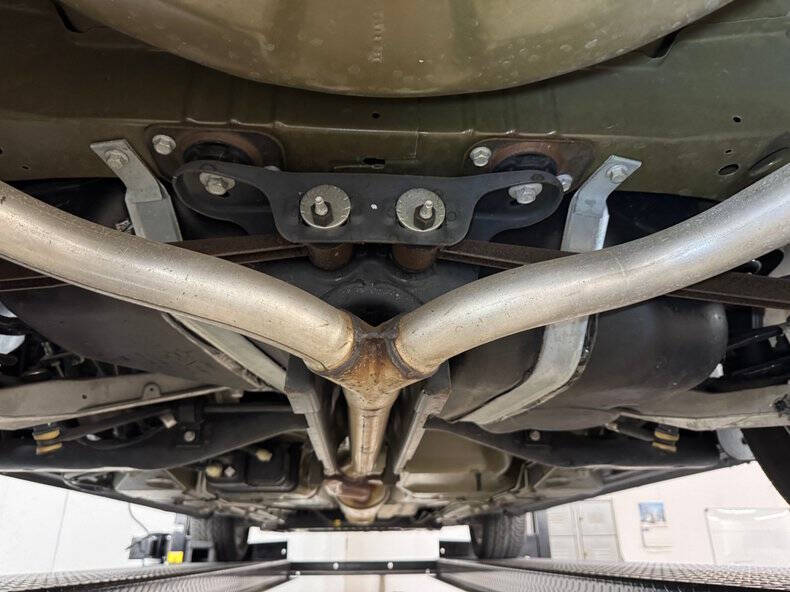 2010 Cadillac DTS Luxury Collection