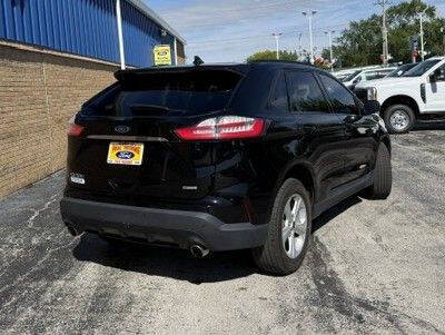 2020 Ford Edge SE