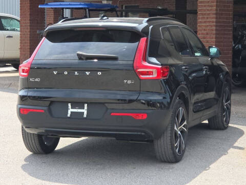 2021 Volvo XC40 T5 R-Design