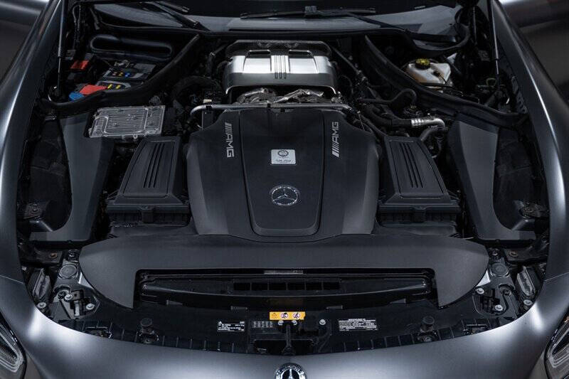 2021 Mercedes-Benz AMG GT