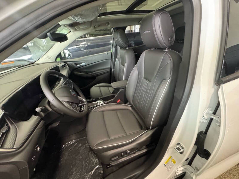 2026 Buick Encore GX Avenir