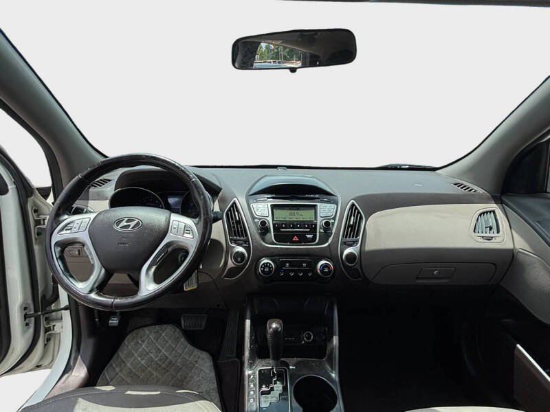 2011 Hyundai Tucson GLS