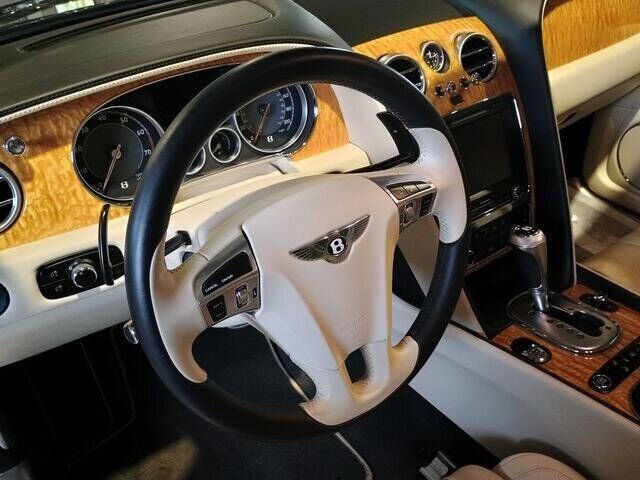 2015 Bentley Flying Spur 33