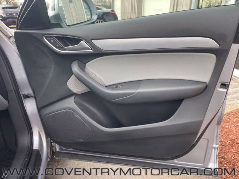 2016 Audi Q3 2.0T quattro Premium Plus