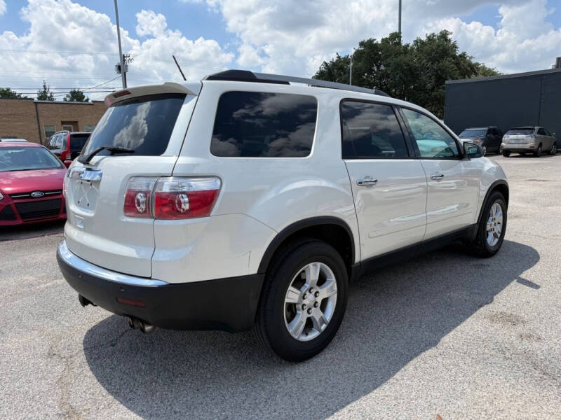 2011 GMC Acadia SLE