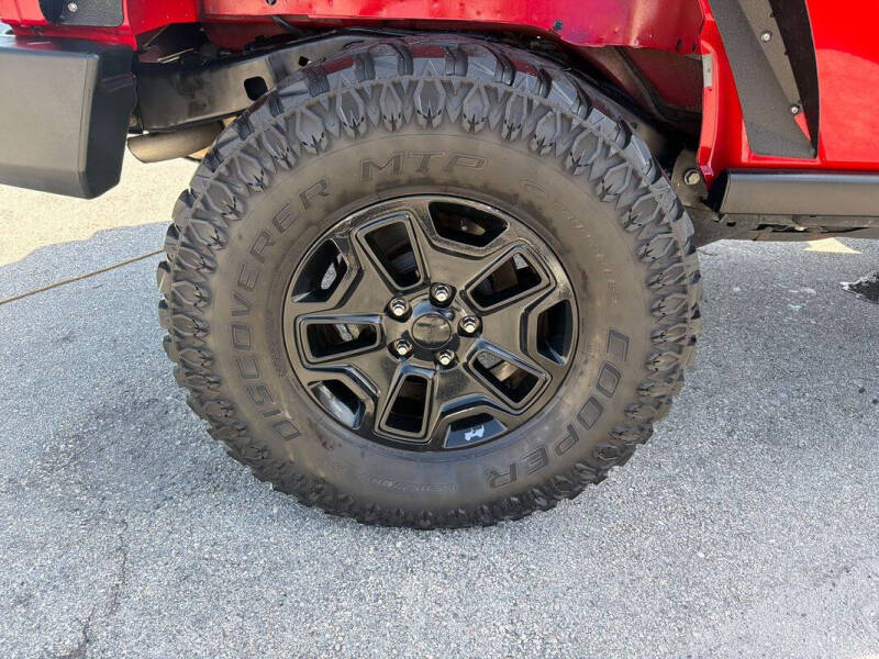 2017 Jeep Wrangler Willys Wheeler
