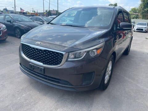 2016 Kia Sedona for sale at Sam's Auto Sales in Houston TX