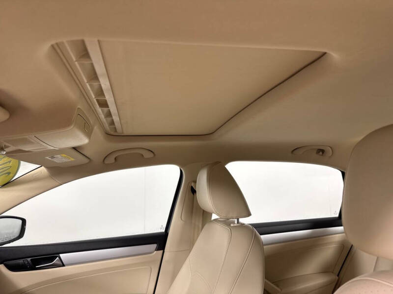 2013 Volkswagen Passat