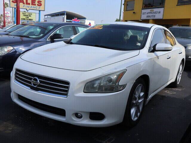 2009 Nissan Maxima for sale at Bond Auto Sales in Saint Petersburg FL