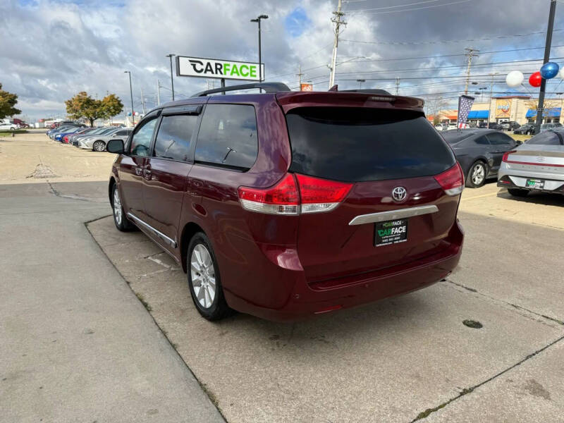 2013 Toyota Sienna Limited 7-Passenger