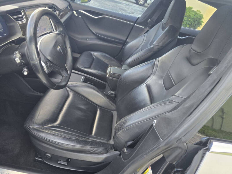 2015 Tesla Model S P85D